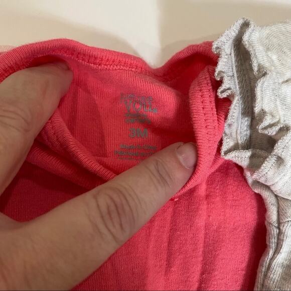 3pc Lot baby onesies Never worn 3m just for you - Picture 5 of 6